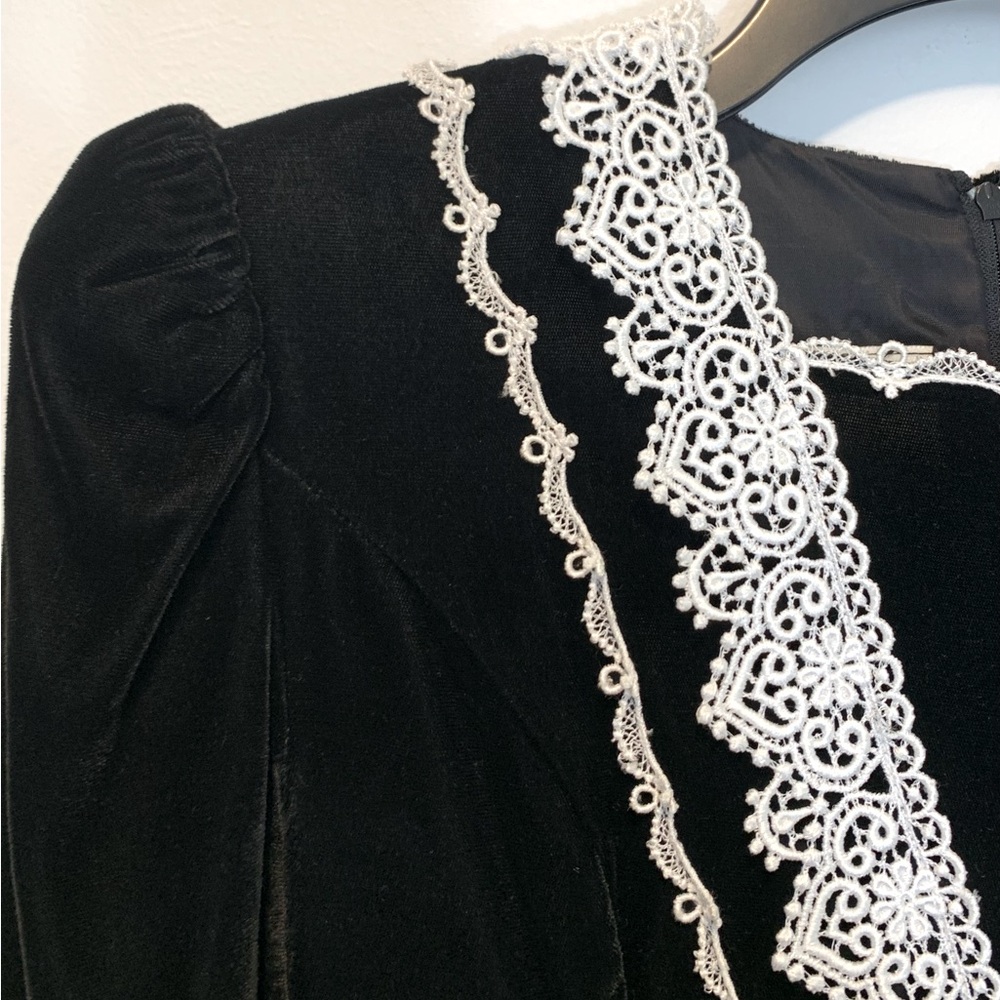 Gunne Sax 80s Black Velvet Lace Victorian Goth Midi Dress - Picture 5 of 10